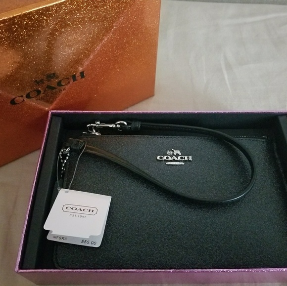 Authentic Coach wristlet - Picture 2 of 3